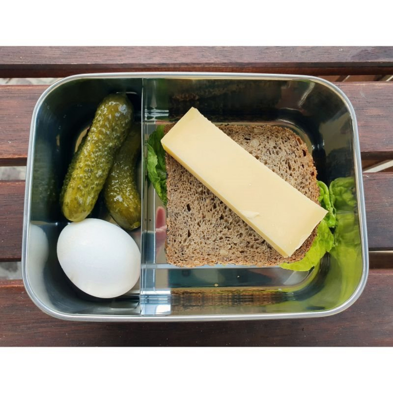 Nerezová nádoba na potraviny s doskou na krájanie Lunchbox Bamboo-Clip