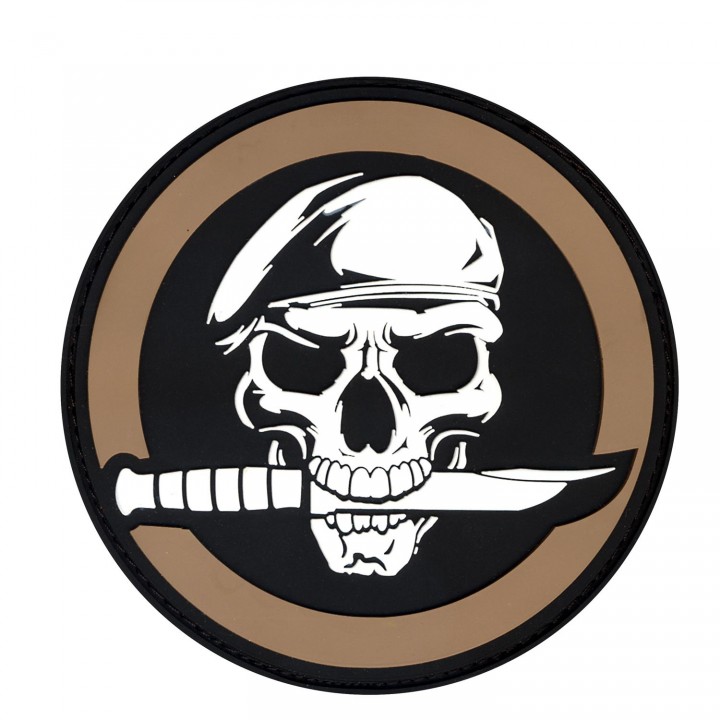 Nášivka MILITARY SKULL WITH KNIFE velcro 7 cm COYOTE