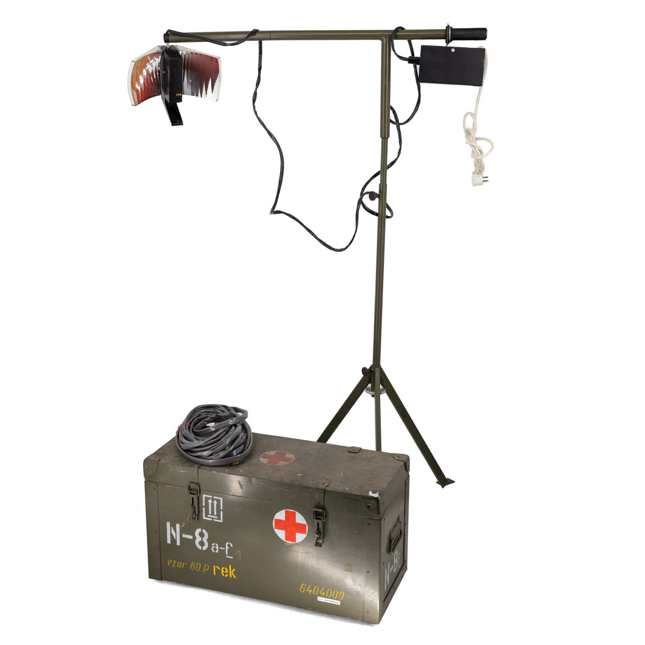 Halogénová lampa so stojanom v krabici N-8