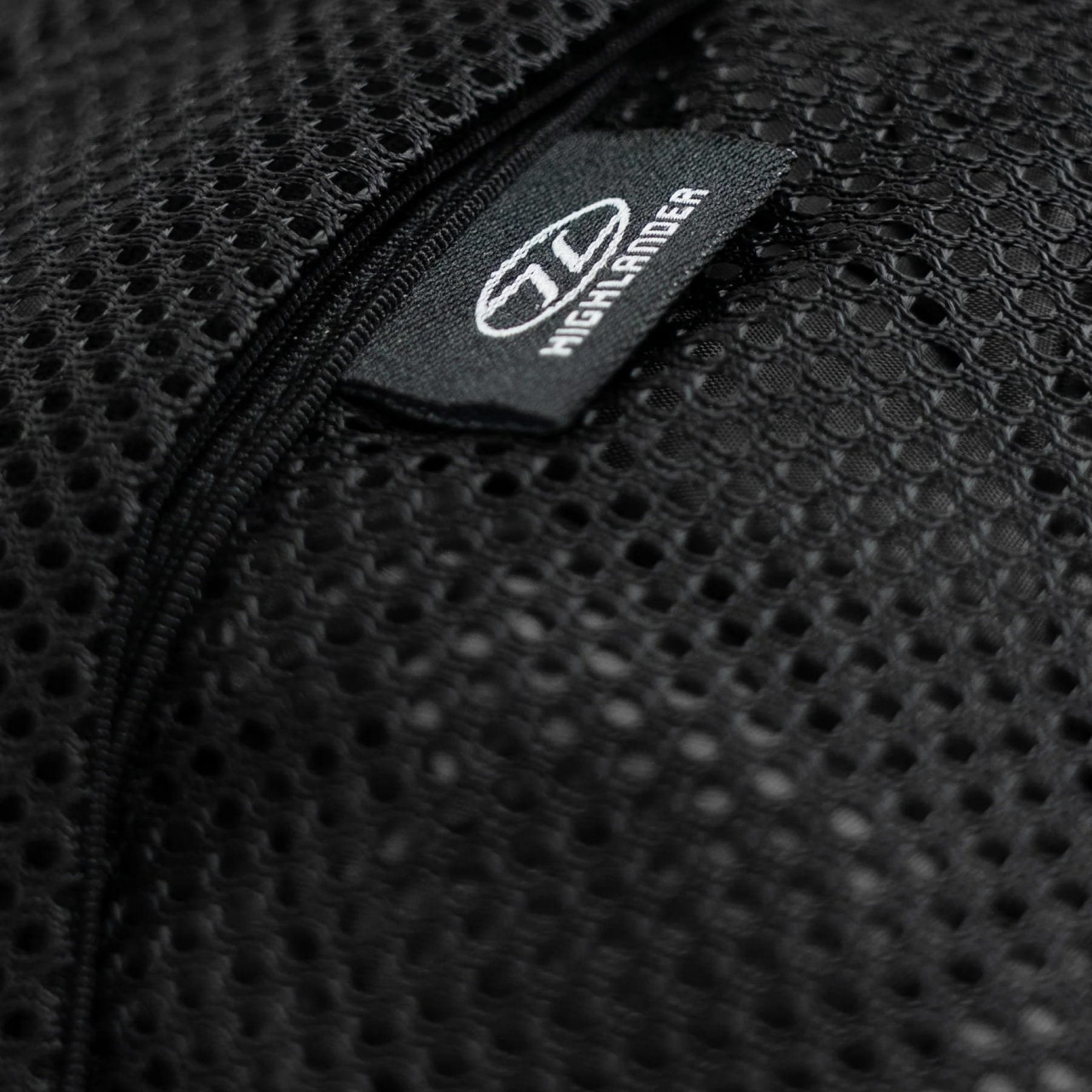 Prestrojenie na batoh 18 - 30 l ČIERNE