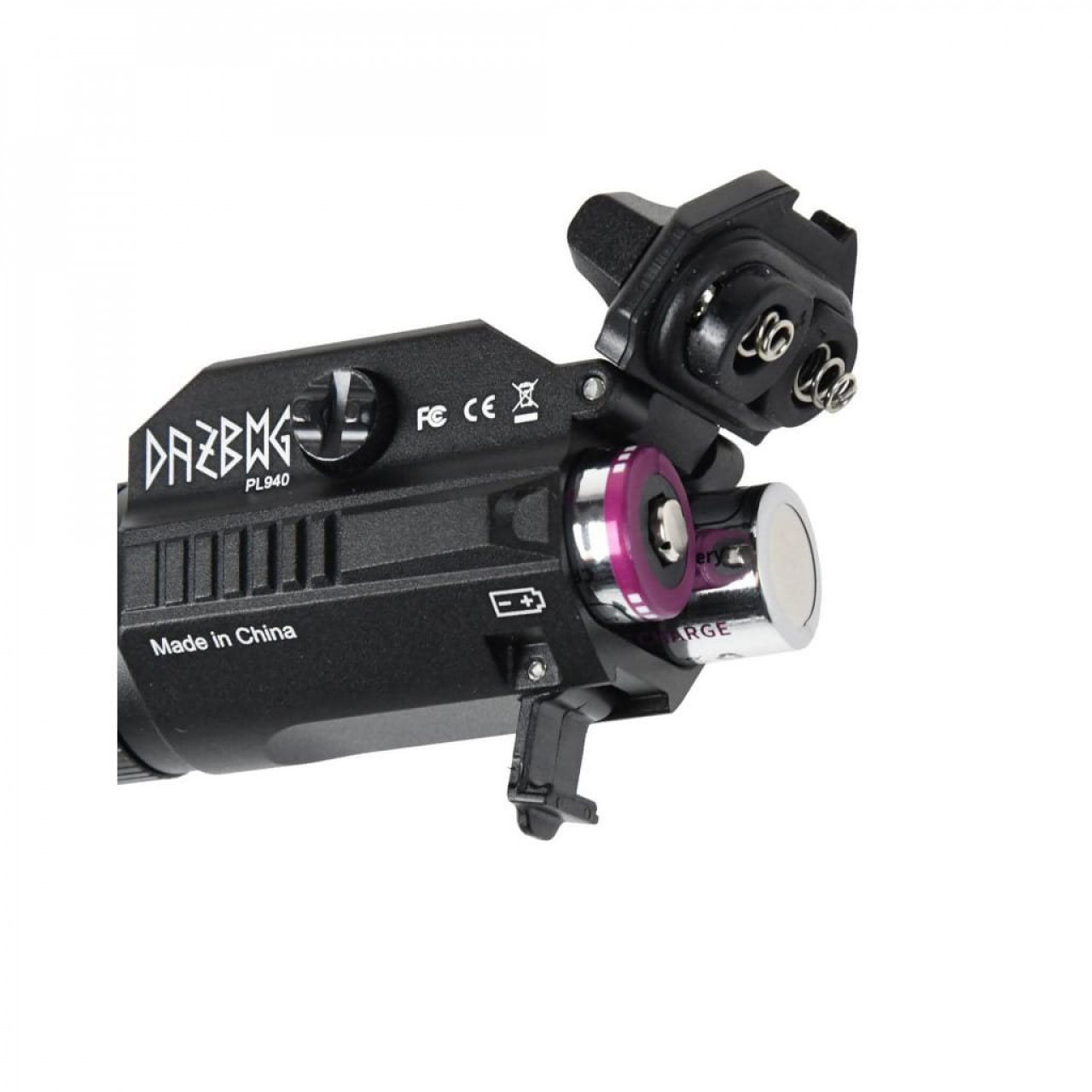 Svietidlo taktické PT01 na pištoľ ČIERNE