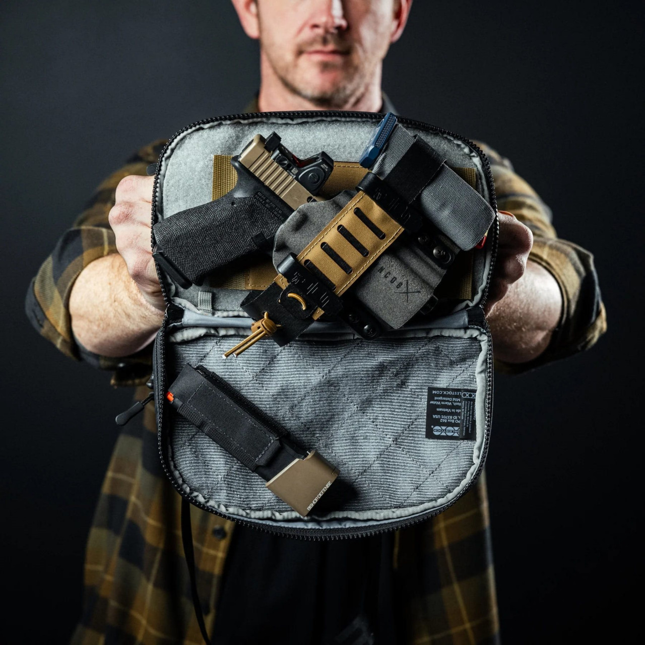 Ľadvinka FADE FLEX crossbody ČIERNA