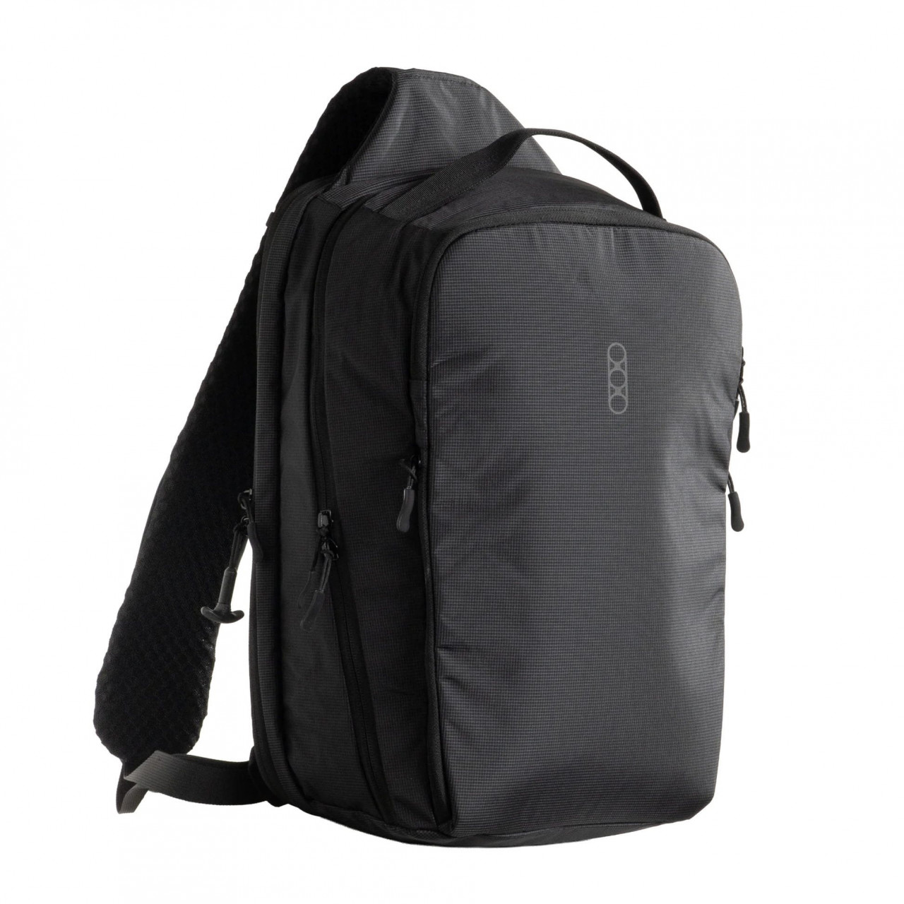 Batoh cez rameno FADE SLING XL ČIERNY