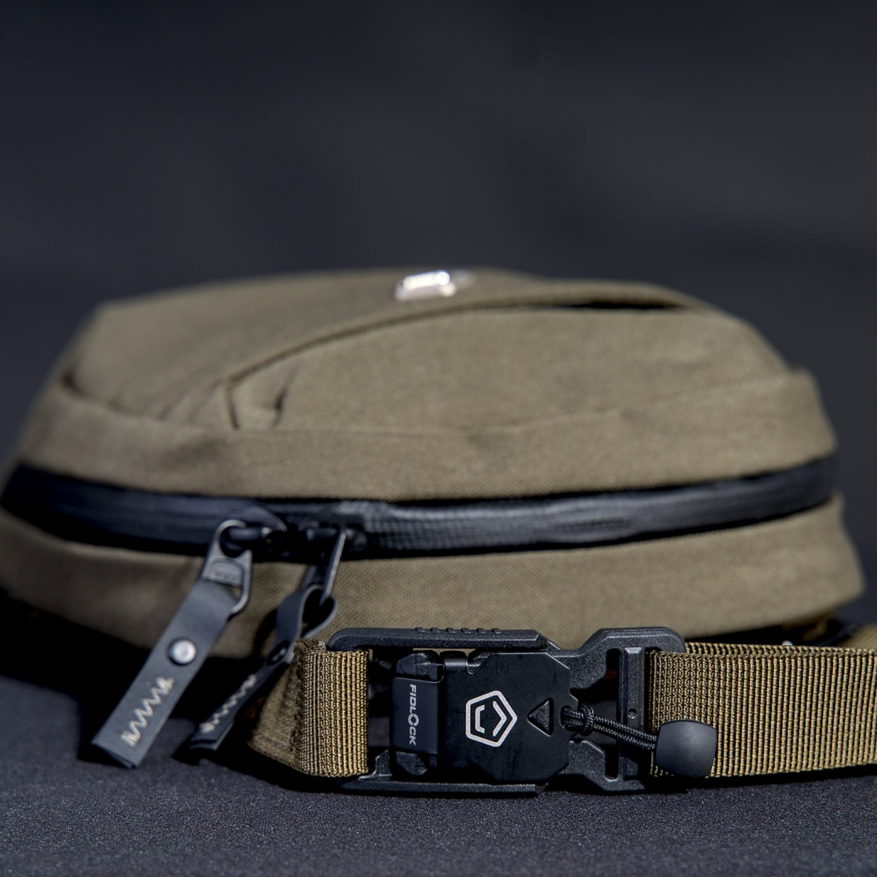 Taška cez rameno CONSUL VERTICAL SLING RAL 7013