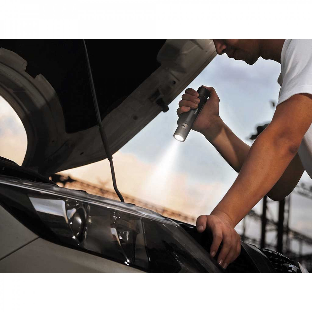 Svietidlo THUNDER 6v1 1000 lúmenov