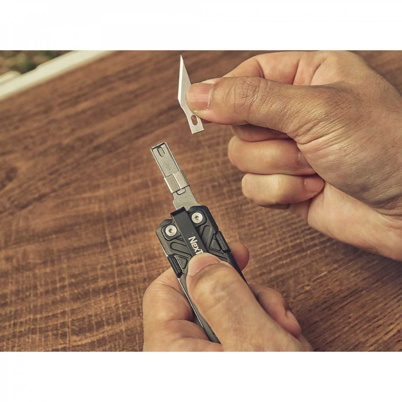 Nástroj multifunkčný POCKET TOOL ČIERNÝ