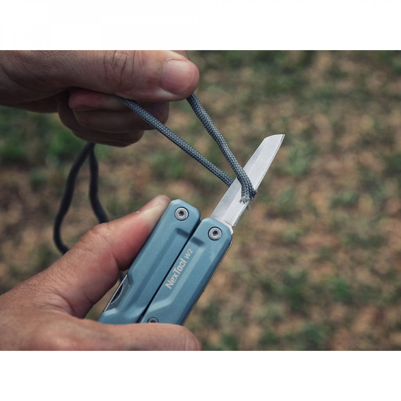 Kliešte multifunkčné Light Wrench W2 s francúzskym kľúčom MODRÉ