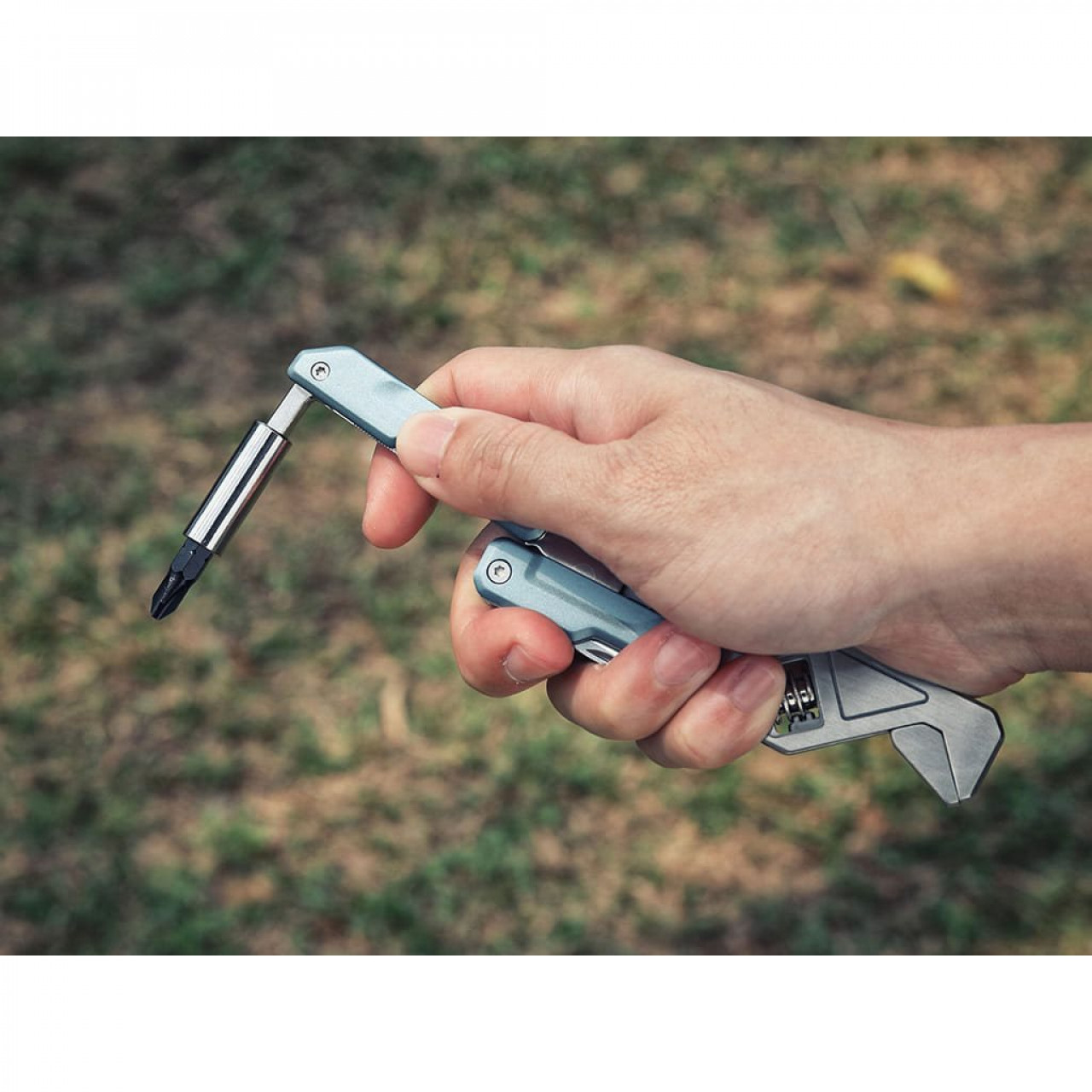 Kliešte multifunkčné Light Wrench W2 s francúzskym kľúčom MODRÉ
