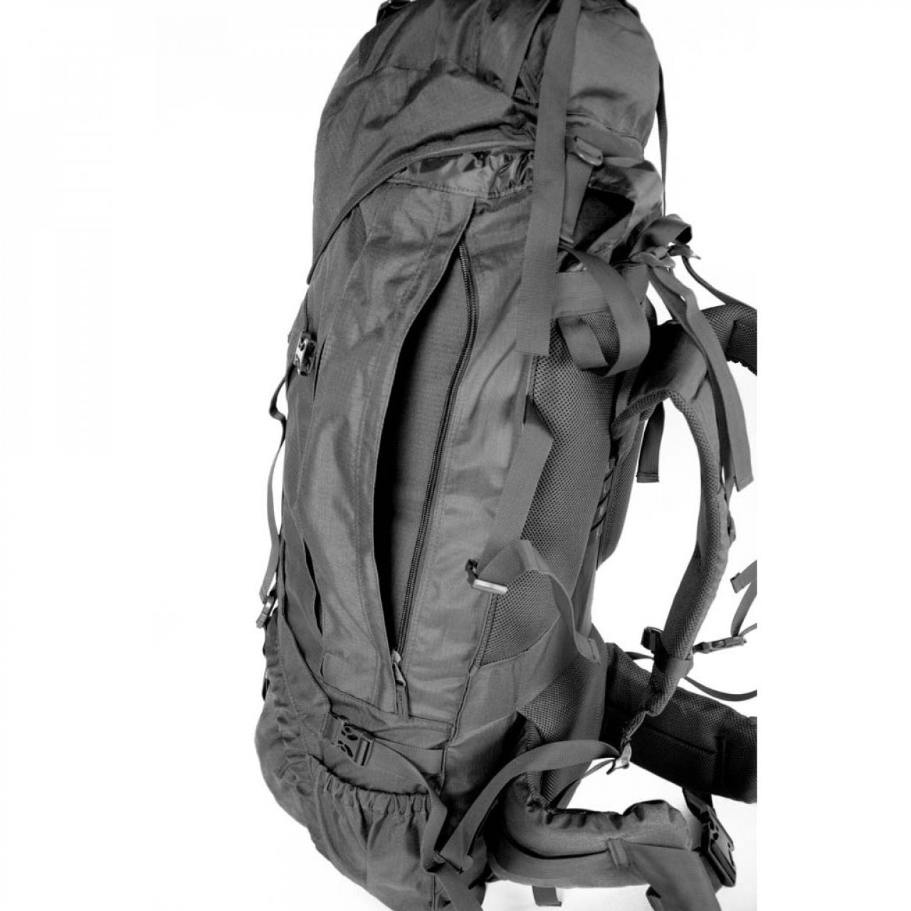 Batoh TREKKING XXL s výstužou 104l ČIERNY